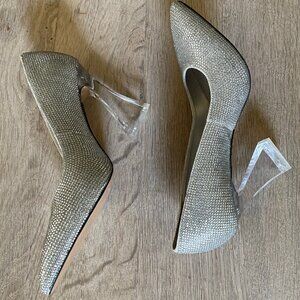Katy Perry Lucite Heel Pump in Silver, Size 9